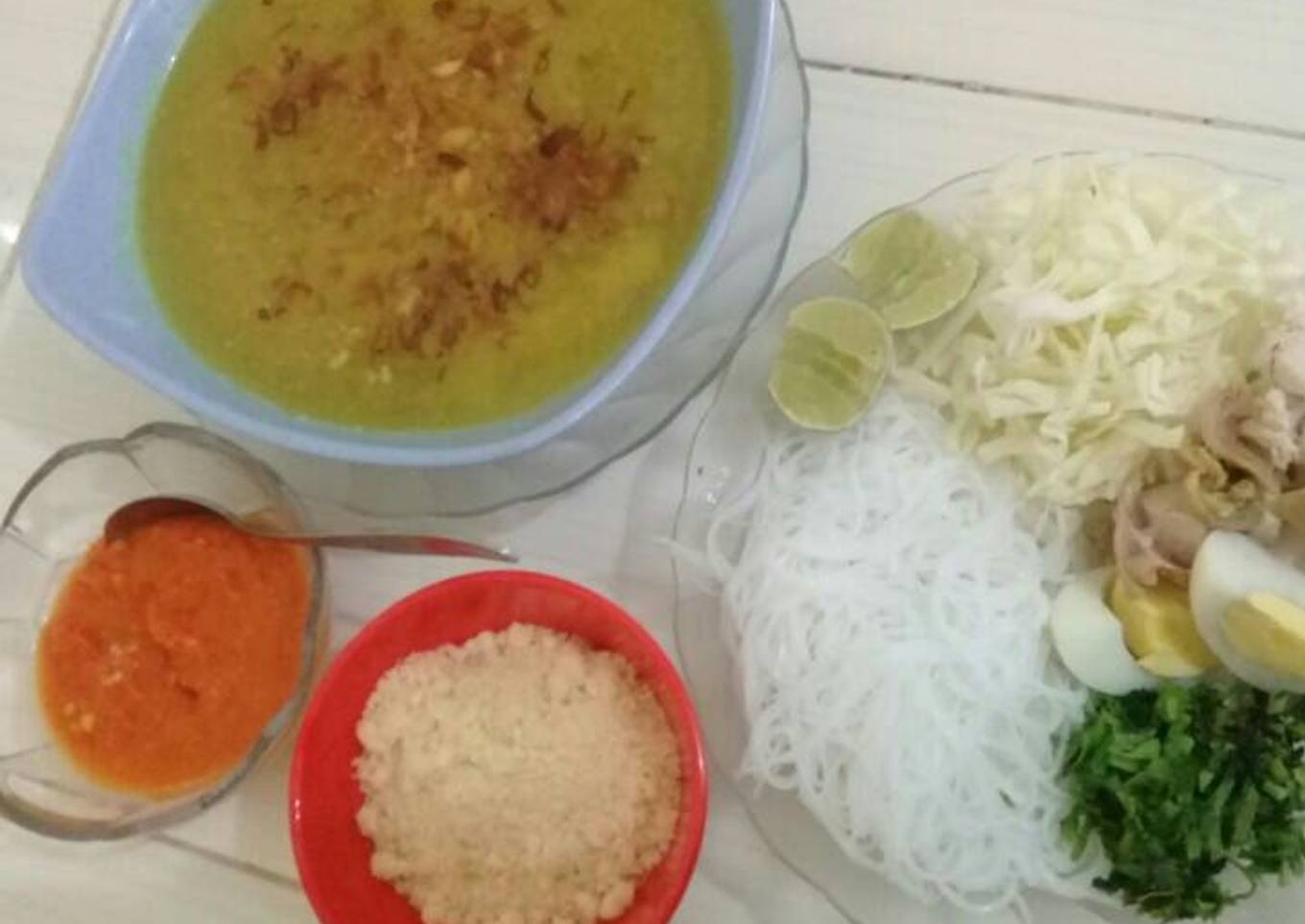 Soto ayam suroboyo