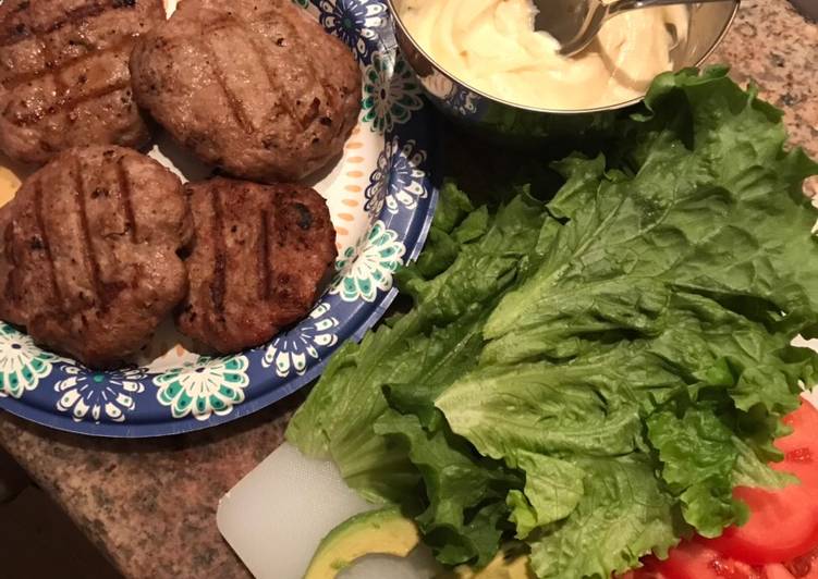 Simple Way to Make Appetizing Turkey and avocado burgers with honey mustard sauce