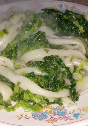 Una foto de Pastas con kale (col rizado)