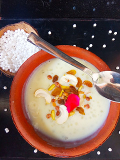 उपवासाची साबुदाणा खीर (upwasachi sabudana kheer recipe in marathi) रेसिपी चे मुख्य फोटो