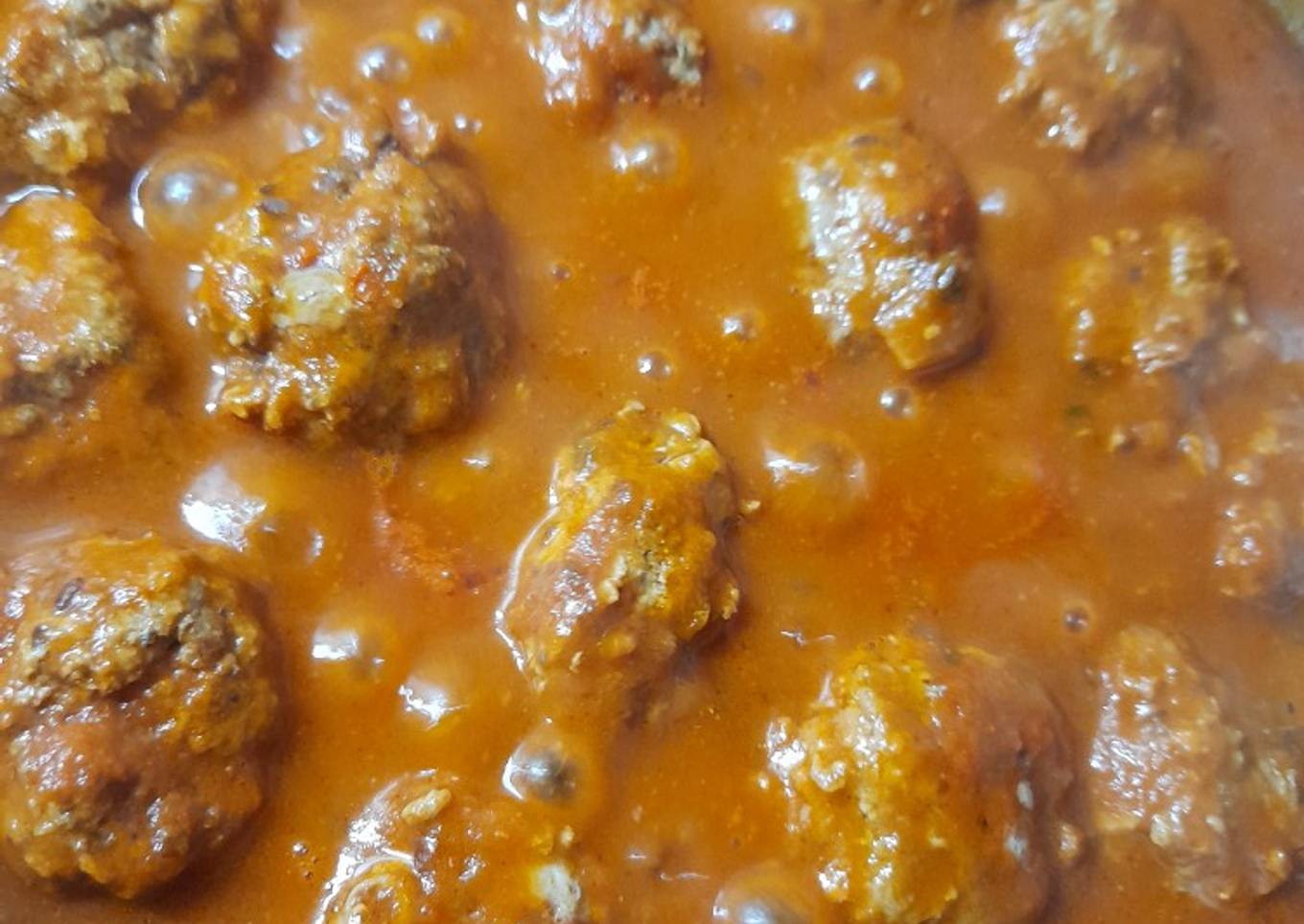 Albóndigas con salsa keto