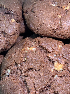 A picture of “Red Velvet” Cookies.