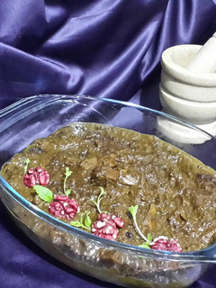 عکسی از دستور خورشت فسنجون وگان (با قارچ)
