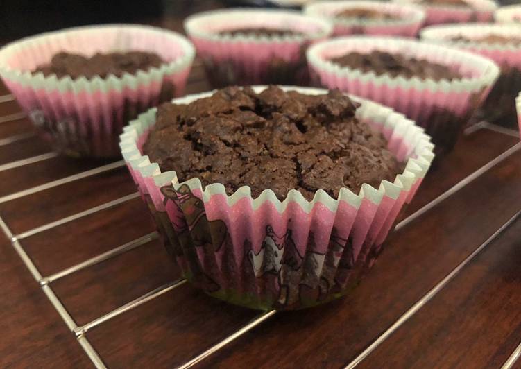 Steps to Make Speedy Chocolate Cupcake Brownies