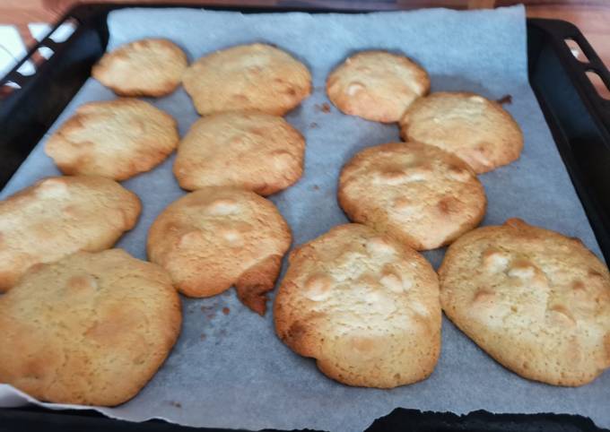 Cookies chocolat blanc, noisettes, noix de macadamia