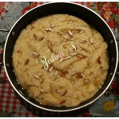 A picture of Suji ka Halwa.