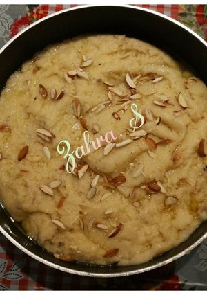 A picture of Suji ka Halwa.