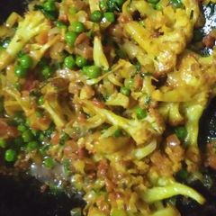 A picture of Gobhi Matar.