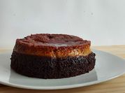 Una foto de chocoflan a baño maria en estufa