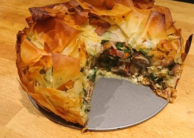 Spinach, feta, mushroom and filo pie