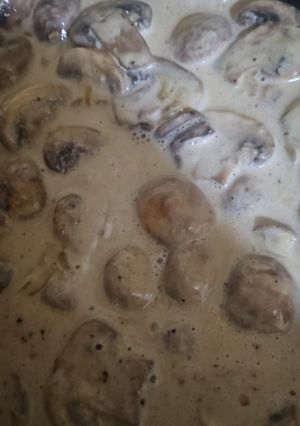 Una foto de Champiñones en Crema de Queso