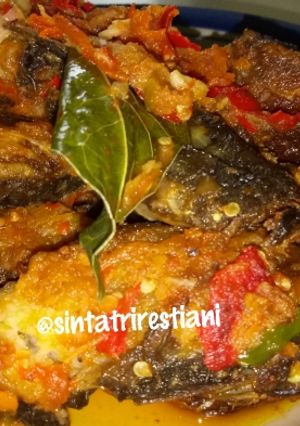 Foto resep Pecak goreng lele resep mama
