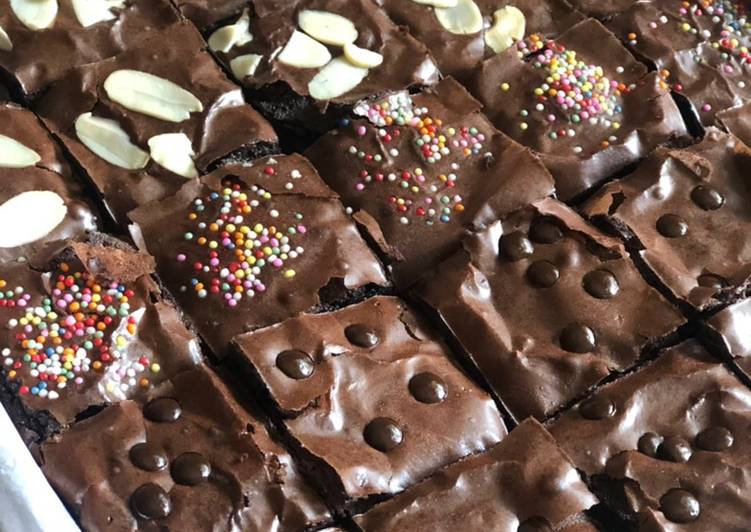 Bagaimana Membuat 28. Shiny Crust Brownies #bakingdiary Enak dan Antiribet