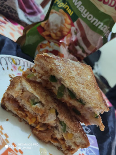 ओलिव्स सैंडविच। (Olives sandwich recipe in hindi) रेसिपी मुख्य फोटो
