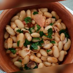 Easy cannellini beans A picture of Easy cannellini beans.