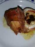 Pechugas rellenas con ciruelas y nueces 