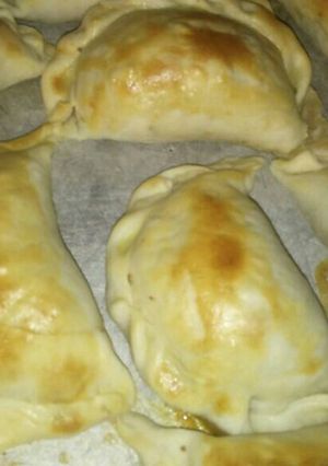 Una foto de Empanadas de pollo al horno