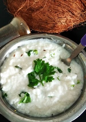 कोकोनट मिल्क राइस (coconut milk rice recipe in Hindi) रेसिपी मुख्य फोटो