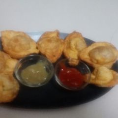 A picture of Chinese fried wonton.