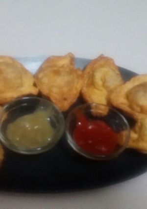 A picture of Chinese fried wonton.
