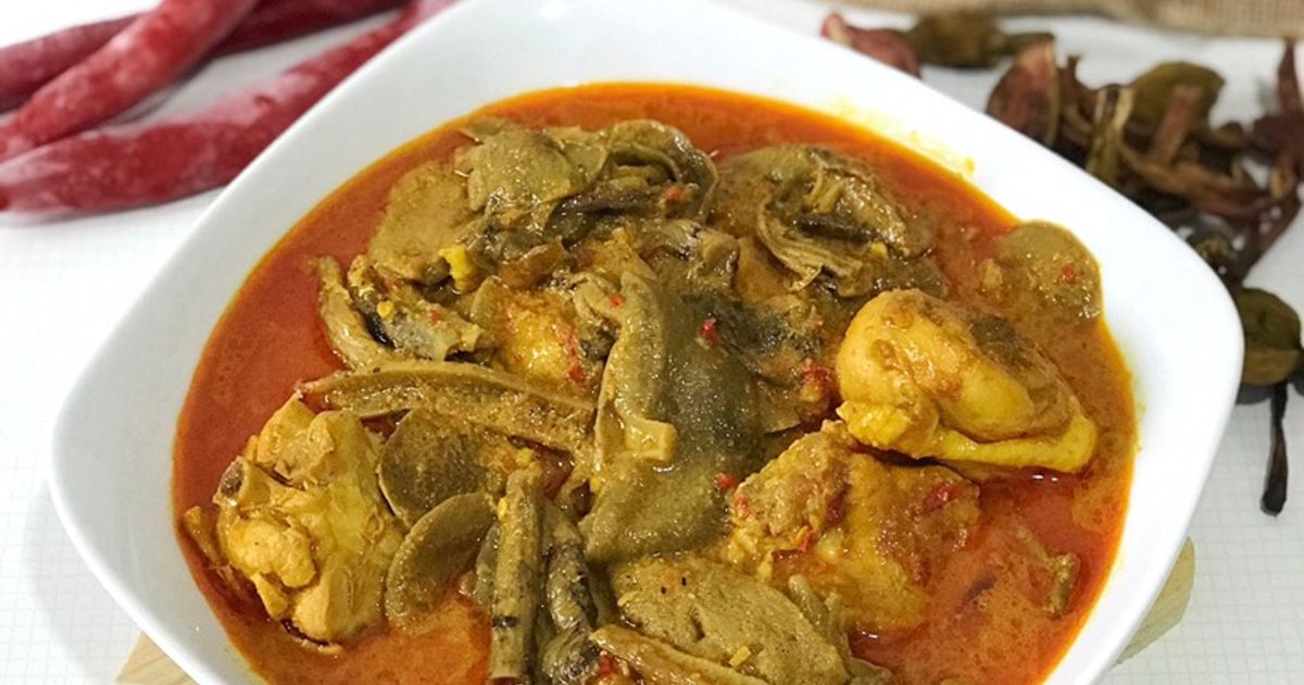 Gulai Ayam Kulat Pelawan (Masakan Khas Bangka)