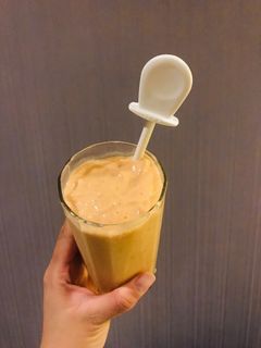 Hình của món Sinh tố Yaua Dâu Xoài.