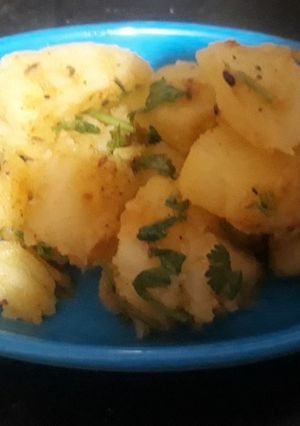 A picture of Jeera aloo.