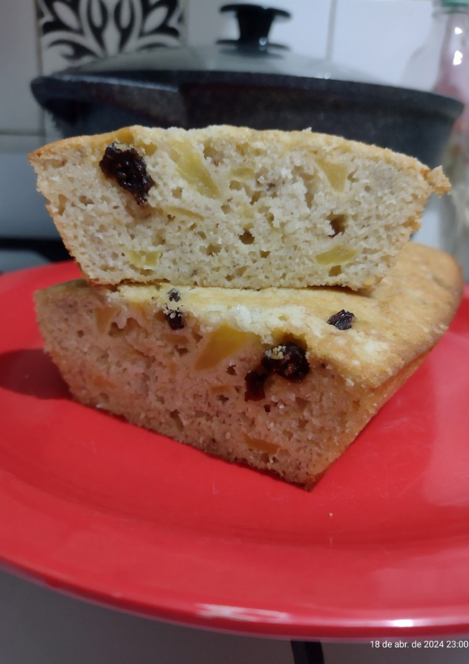 Una foto de Budín frutal 🍎🍌 -Sin TACC / Sin lácteos-