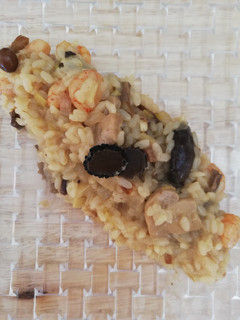 Una foto de Risotto de setas y gambitas