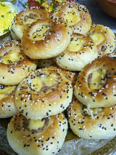 صورة لوصفة مملحات بالطونة والفرماج 😋😋