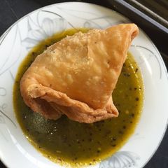 A picture of Paneer Samosa.