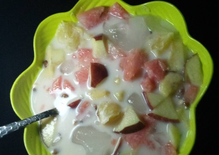 How to Prepare Speedy Milk fruit salad