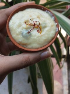 गव्हाच्या  पीठाची खीर (gavachya pithachi kheer recipe in marathi) रेसिपी चे मुख्य फोटो 