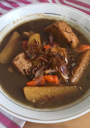 Foto resep Semur Tahu Kentang
