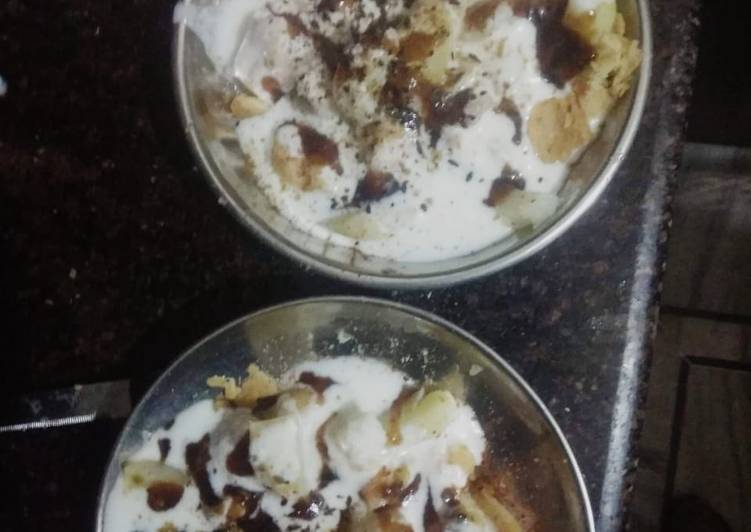 Dahi bhalla with papdi