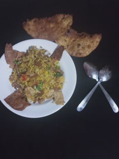 રોટી ચટપટી (Roti Chatpati Recipe In Gujarati) રેસીપી મુખ્ય ફોટો