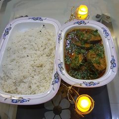 A picture of Machli Chawal.