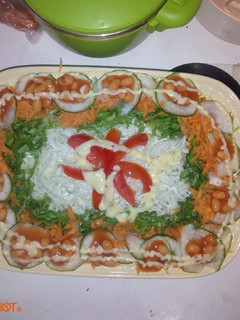 A picture of Cabbage/lettuce Salad.
