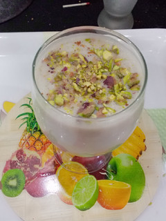 A picture of BANANA APPLE SMOOTHIE 👑.