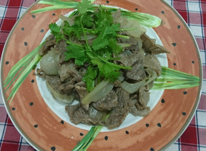 Hình của món Thịt bò xào hành tây.