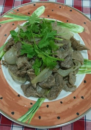 Hình của món Thịt bò xào hành tây.