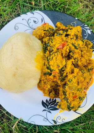 A picture of Fufu with egusi soup.