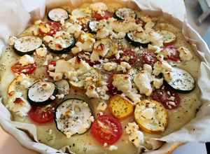 Une photo de Polenta courgette feta