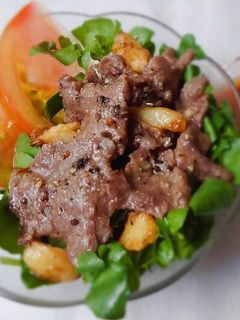 Hình của món Rau cải XOONG trộn thịt bò.