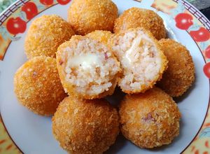 Foto resep Arancini (Bola-bola Nasi Goreng)