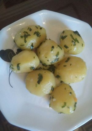 A picture of Buttered Coriander potatoes.
