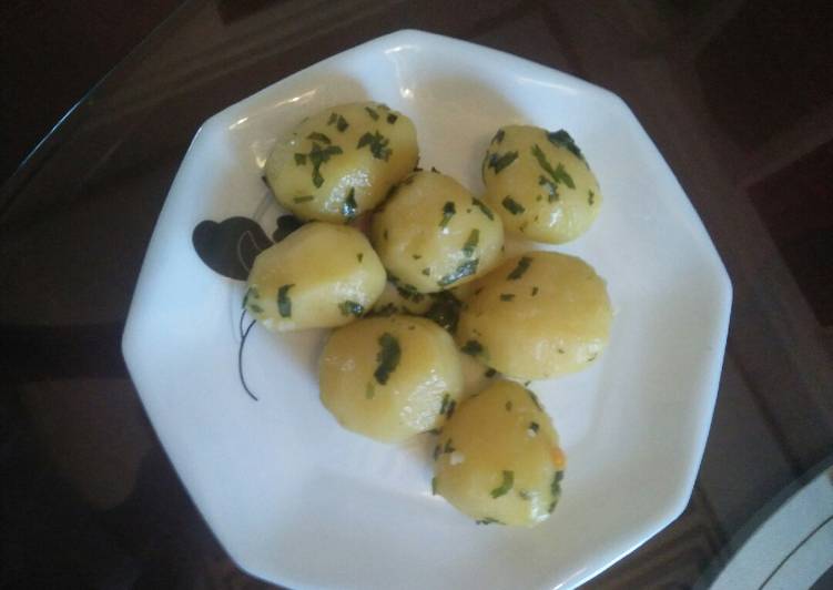 Easiest Way to Prepare Super Quick Homemade Buttered Coriander potatoes