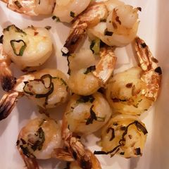 A picture of Garlicky Roasted Shrimp.