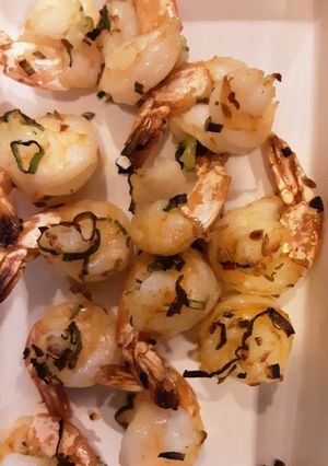 A picture of Garlicky Roasted Shrimp.