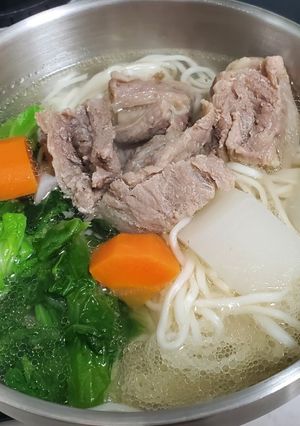 簡易版清燉牛肉麵 的食譜成品照片
